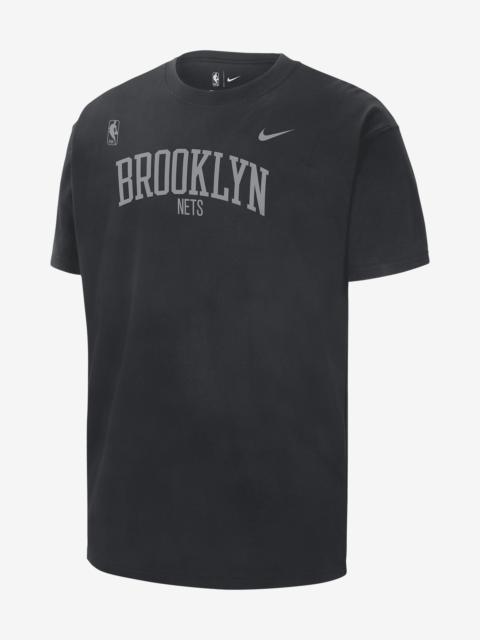 Brooklyn Nets Courtside Max90 Nike Men's NBA T-Shirt