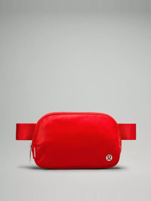 lululemon Everywhere Belt Bag 1L