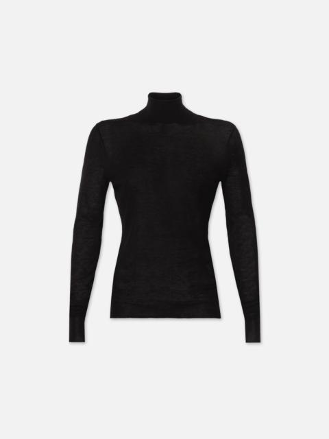 Slim Turtleneck in Black