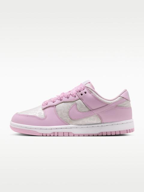 Nike Nike Dunk Low SE Women's Shoes