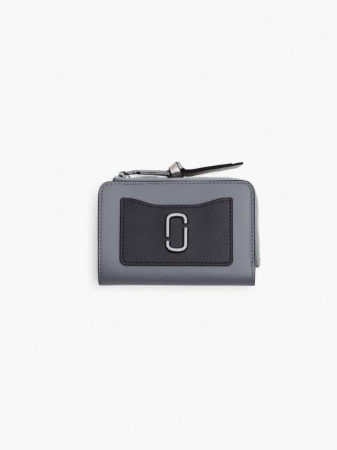 Marc Jacobs THE UTILITY SNAPSHOT SLIM BIFOLD WALLET
