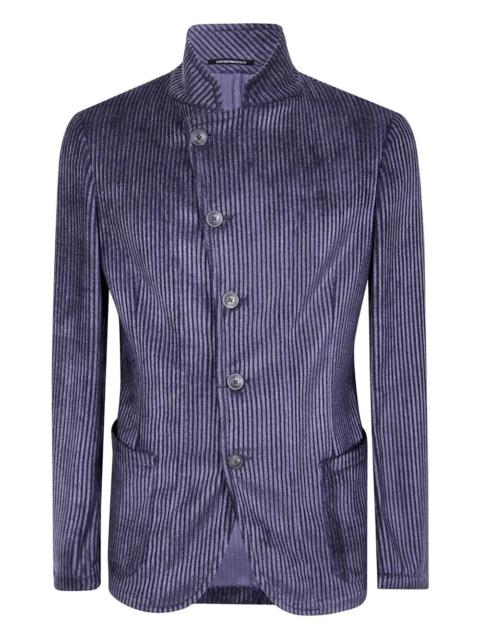 EMPORIO ARMANI Introducing the SPLIT JACKET, a stunning piece from EMPORIO ARMANI that redefines contemporary outer