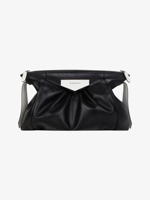 Givenchy Extra large Antigona Soft pouch in pleated leather