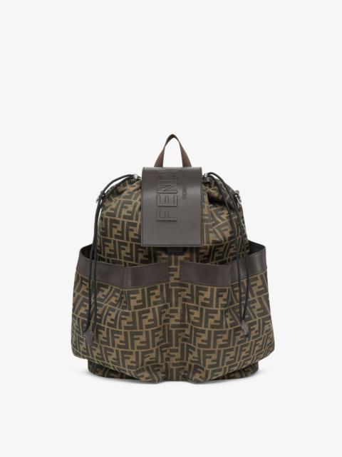 FENDI Fendi Strike Large | REVERSIBLE