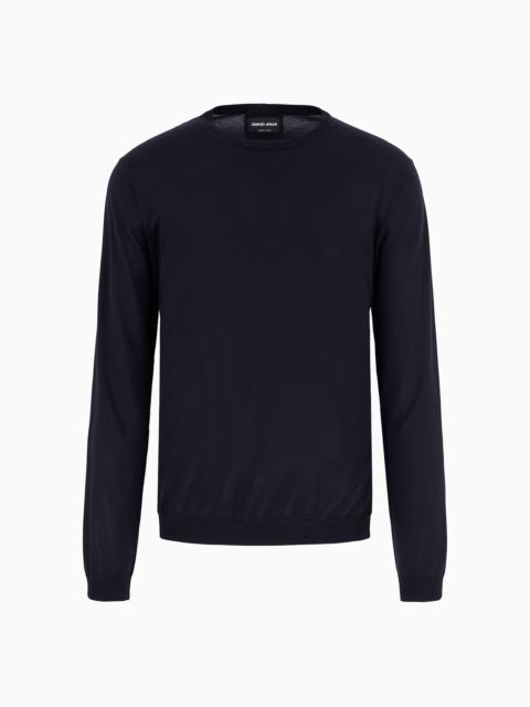 Long-sleeved, crew-neck jumper in silk and cotton