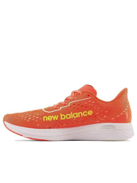 New Balance (WMNS) New Balance FuelCell SuperComp Pacer WFCRRCC