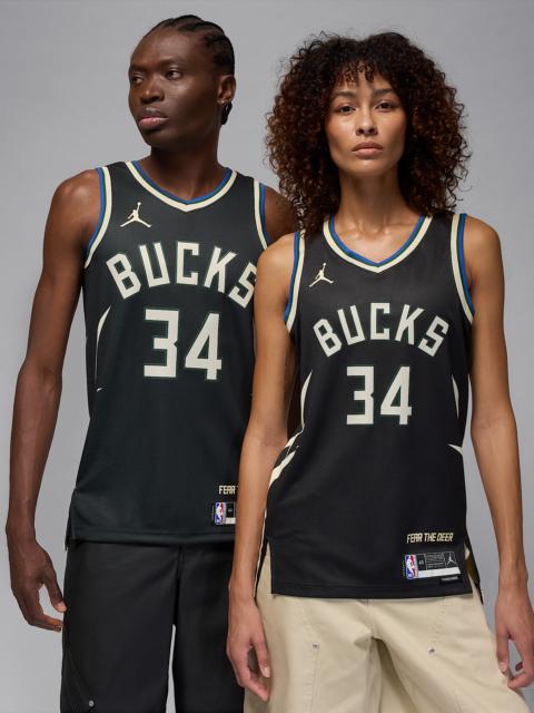 Jordan Milwaukee Bucks Statement Edition Men's Jordan Dri-FIT NBA Swingman Jersey