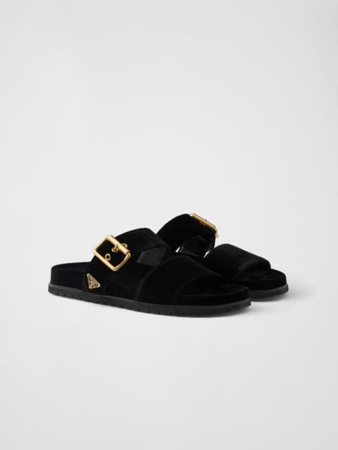 Velvet slides