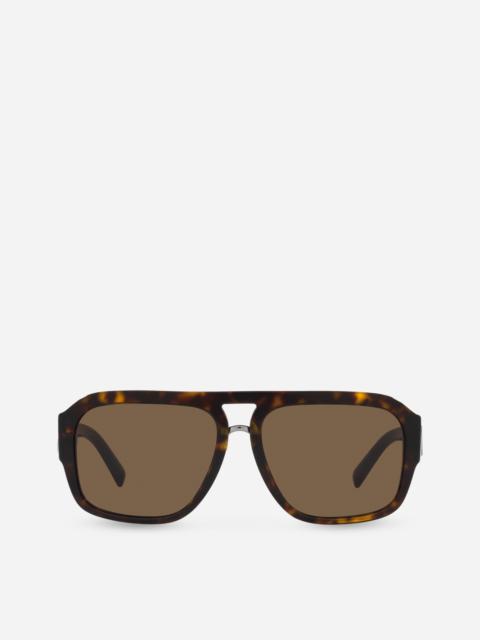 Dolce & Gabbana DG Crossed sunglasses