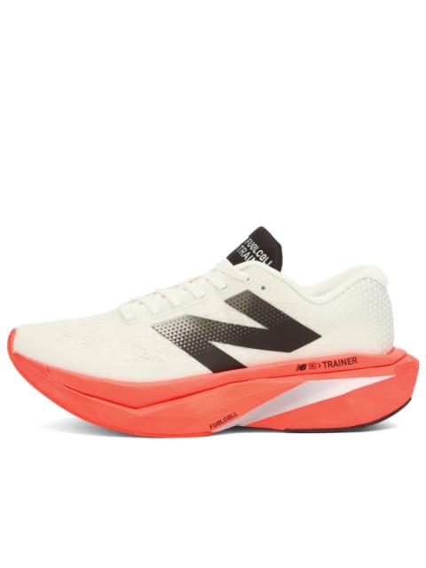 New Balance New Balance Supercomp Trainer v3 Sneaker