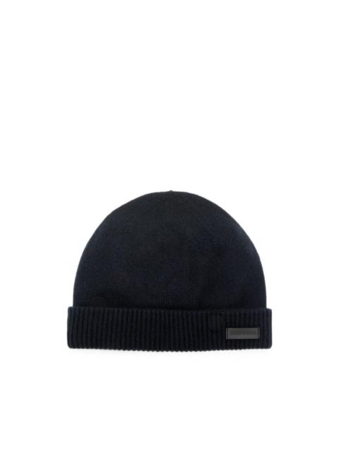 EMPORIO ARMANI logo-plaque ribbed-trim beanie hat