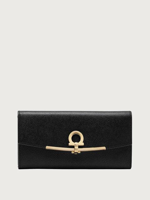 FERRAGAMO GANCINI CONTINENTAL WALLET