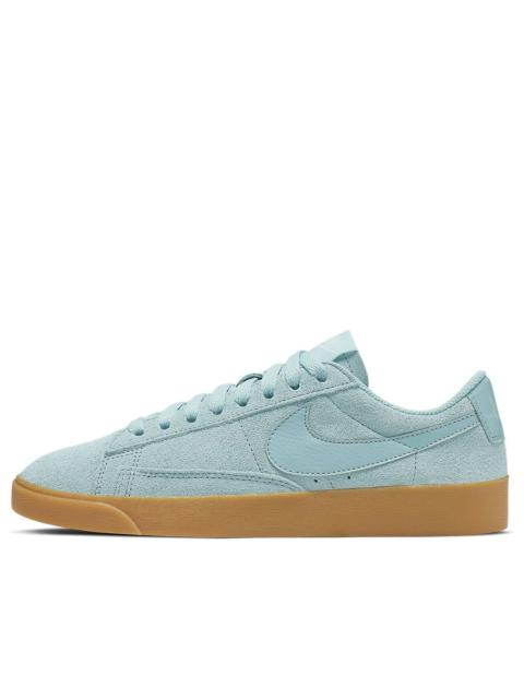 (WMNS) Nike Blazer Low SD 's AV9373-300