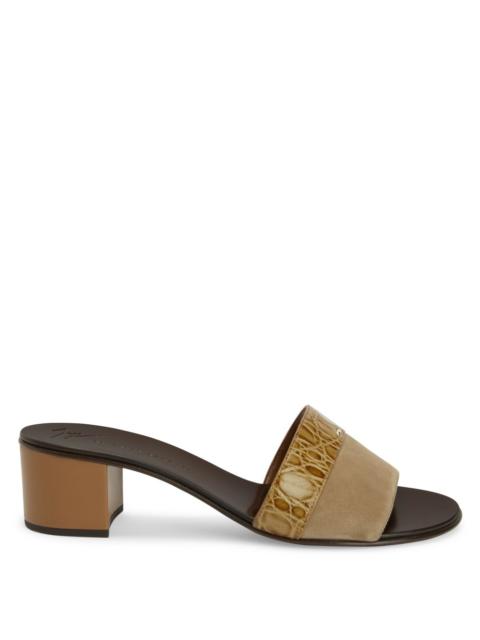 Giuseppe Zanotti Roose 40