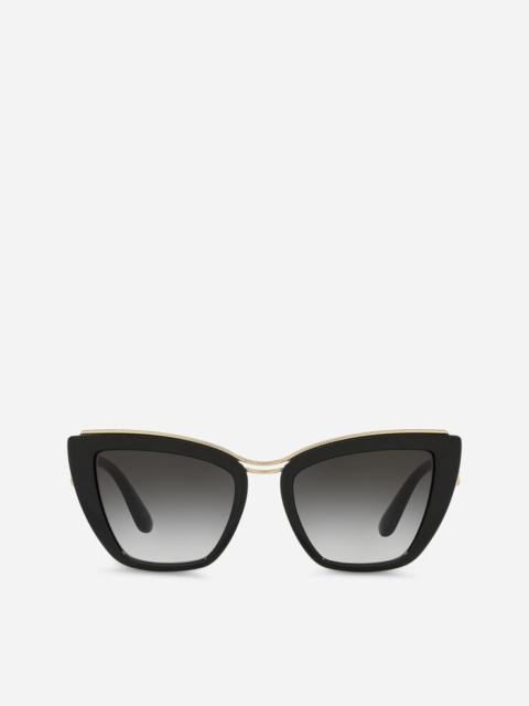 Dolce & Gabbana DG Amore sunglasses