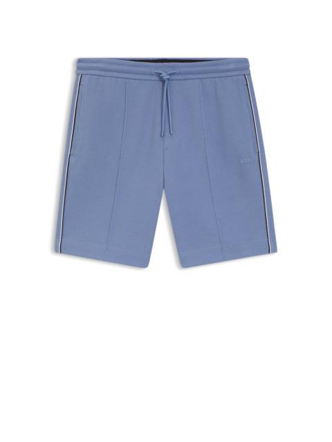 BOSS PIPED-TRIM SHORTS IN A COTTON BLEND