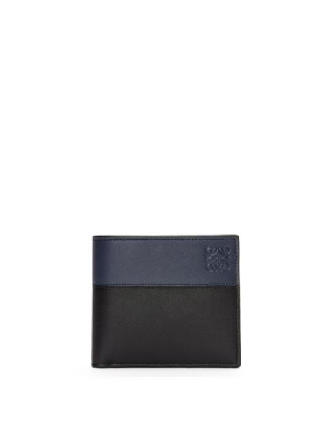 Bifold wallet in shiny calfskin