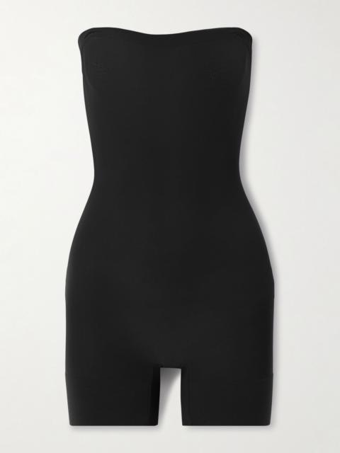 SKIMS Everyday Sculpt Shortie Bodysuit - Onyx Black
