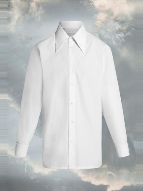 Point collar shirt