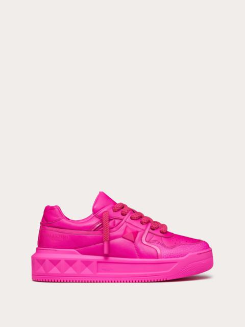 Valentino ONE STUD XL NAPPA LEATHER LOW-TOP SNEAKER