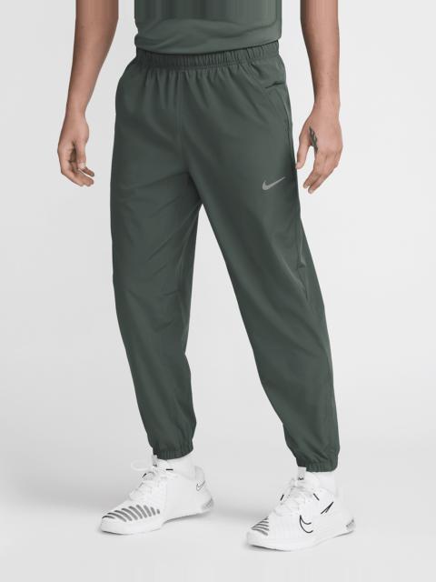 Nike Form Men's Dri-FIT Tapered Versatile Pants