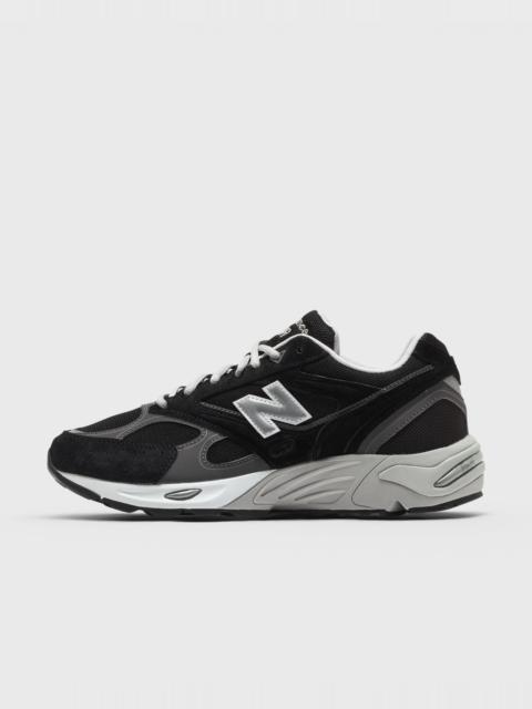 New Balance 880R