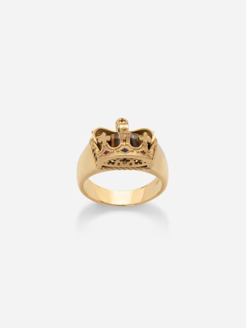 Crown yellow gold ring with iron eye on the inside