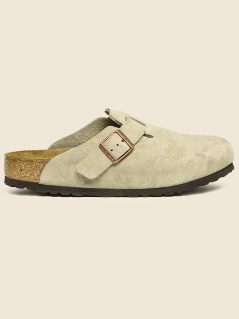 BIRKENSTOCK Boston Suede Clog - Taupe