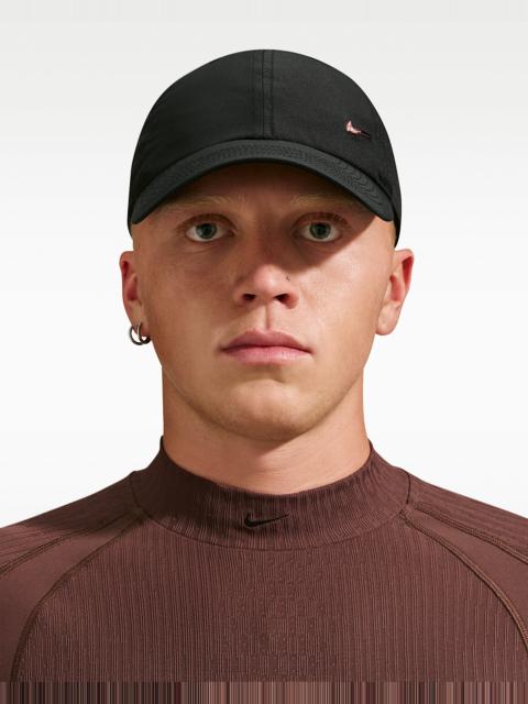Nike Nike Dri-FIT Club Unstructured Metal Swoosh Cap