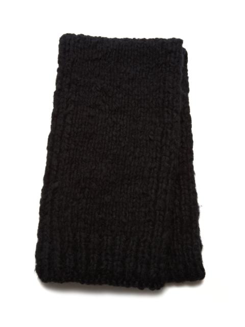 GABRIELA HEARST Pyke Knit Scarf in Black Welfat Cashmere