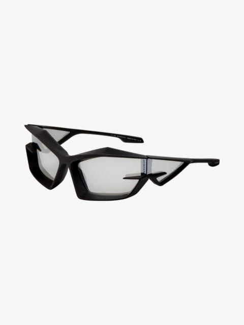 GIV CUT UNISEX SUNGLASSES IN NYLON