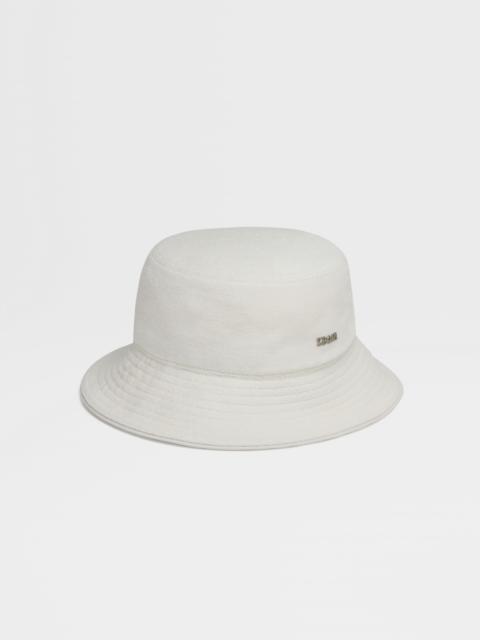 DUST WHITE COTTON AND SILK BUCKET HAT