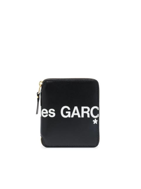 Comme Des Garçons logo-print zip-fastening wallet