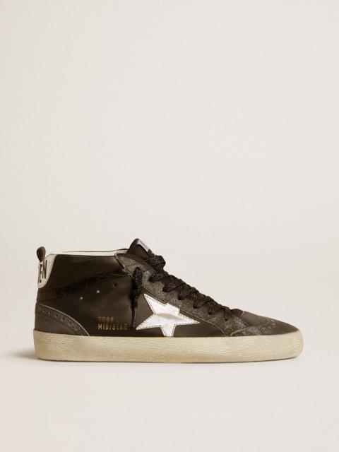 Women’s Mid Star in black leather with silver metallic leather star