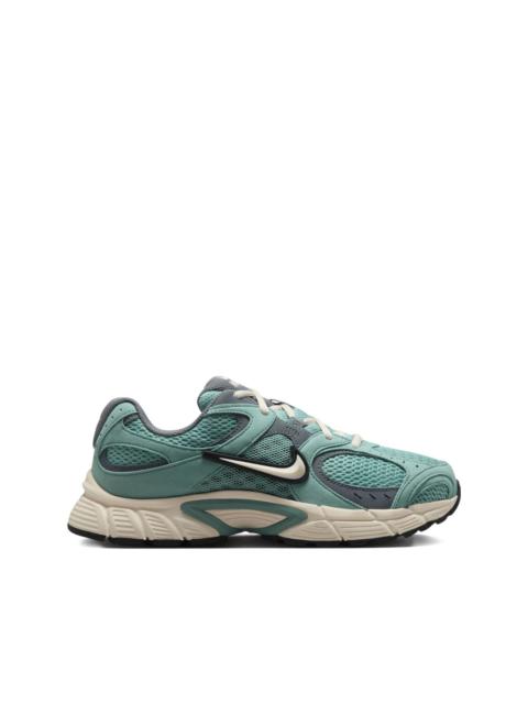 Nike V5 RNR mesh low-top sneakers