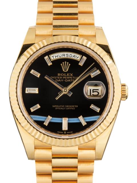 ROLEX Pre-Owned Rolex Day-Date 40 Ref 228238 Onyx Baguette Diamond Dial