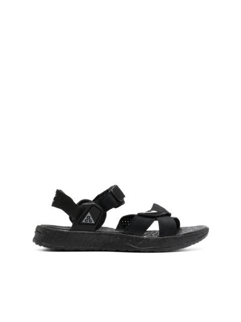 Nike swoosh-logo detail sandals