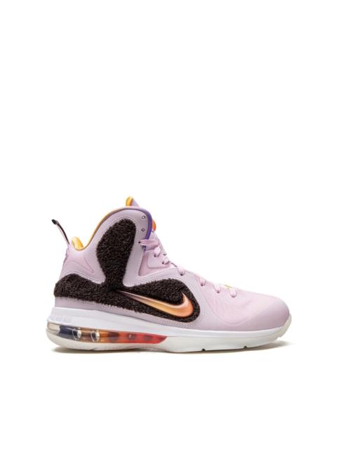 LeBron 9 "King Of La (2022)" sneakers