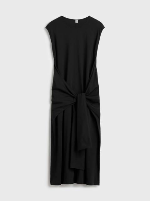 TOTEME Tie-waist jersey dress black