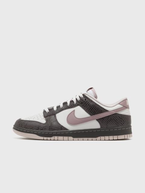 Nike 회색 & 자주색 덩크 낮은 SE 운동화