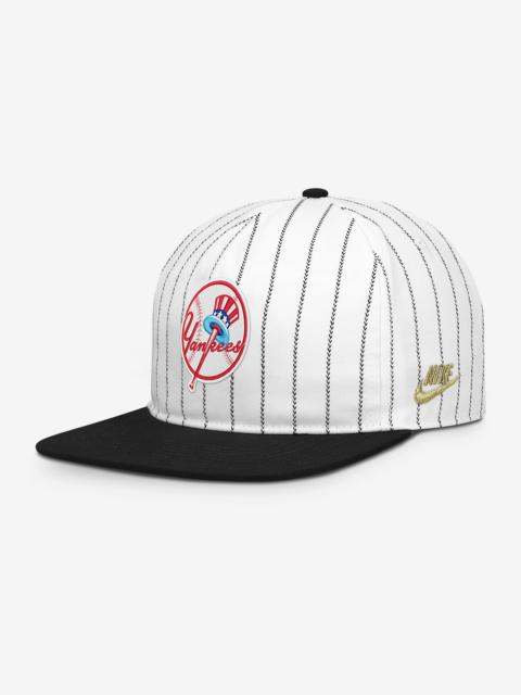 Nike New York Yankees Pro Men's Nike MLB Adjustable Hat