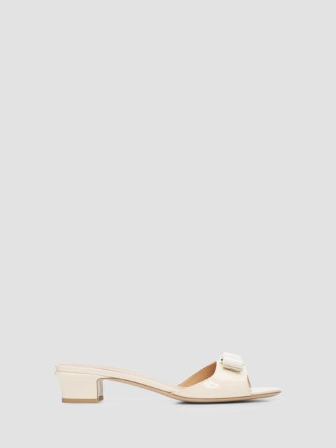 FERRAGAMO Women's Vanilla Patent Leather Mules - Mascarpone Biscotto