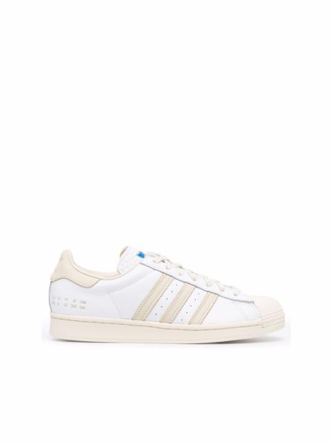 Superstar low-top sneakers