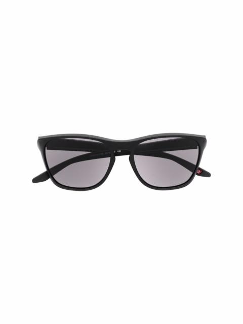 OAKLEY square-frame sunglasses