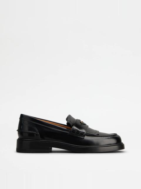 LOAFERS IN LEATHER - BLACK