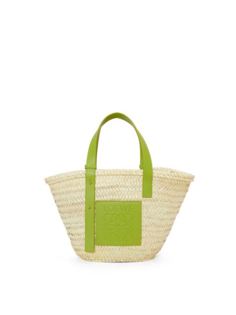 Loewe Basket bag in palm leaf and calfskin