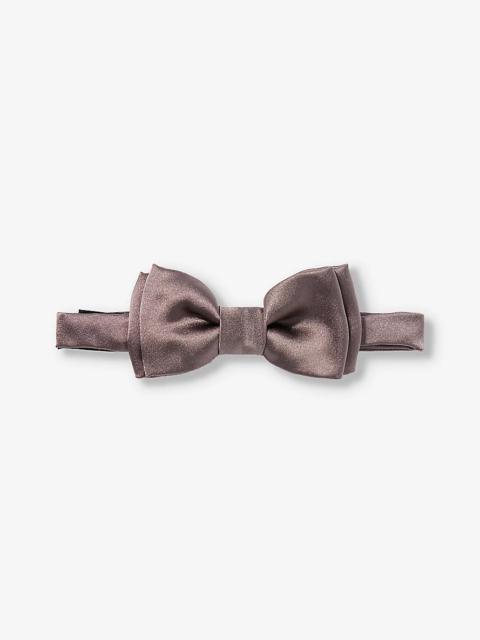 Double-layered silk bow tie