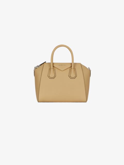 Givenchy Small Antigona bag in grained leather