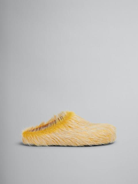 YELLOW LONG HAIR CALFSKIN FUSSBETT SABOT