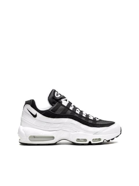 Nike Air Max 95 low-top sneakers